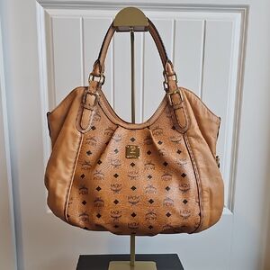 MCM HANDLE BAG VISETOS HOBO / CALF LEATHER COGNAC
